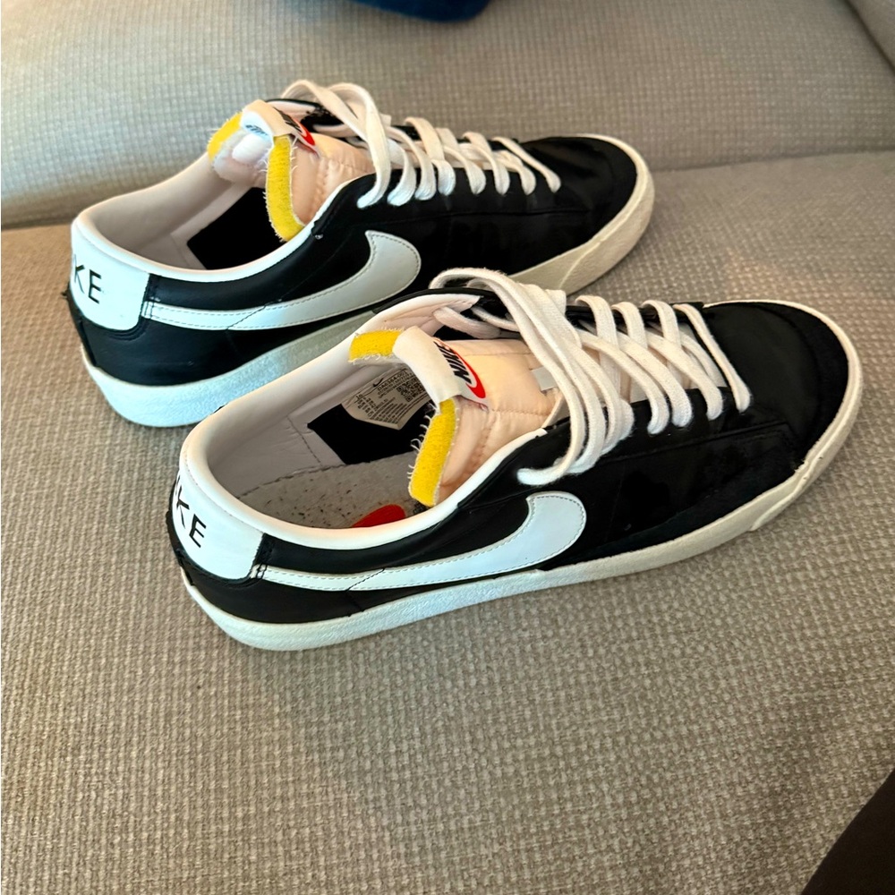 Nike Men's Blazer Low '77 Vintage